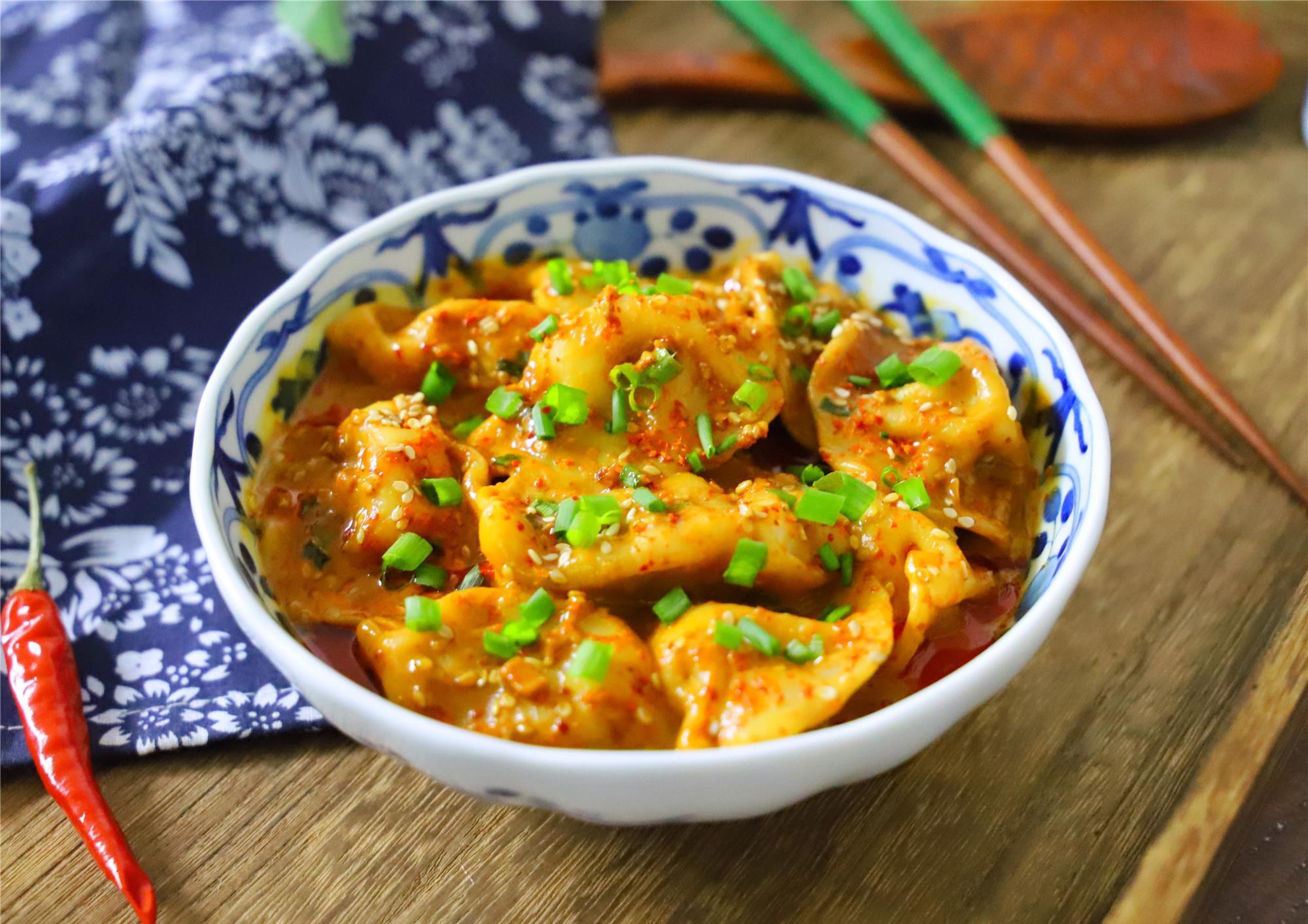 开胃|天冷了,饺子最馋此吃法,拌一拌就好,香辣开胃,简单又好吃