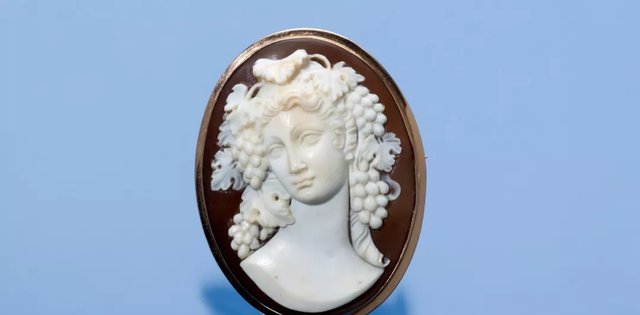 四季永恒之美系列珠宝:叶片图案