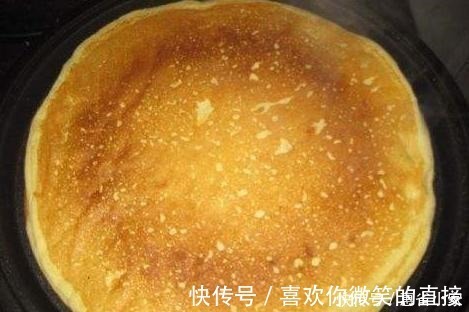 早餐就该吃它,鸡蛋搅好锅里一摊,香甜柔软,孩子连吃一周都不烦