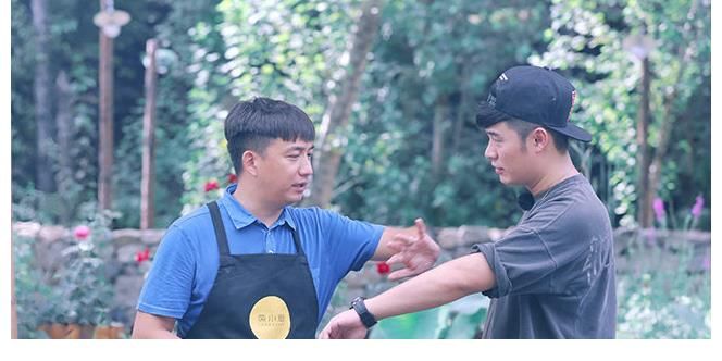 陳赫李誕參加《向往的生活》，勸酒式干活，邊努力邊抱怨