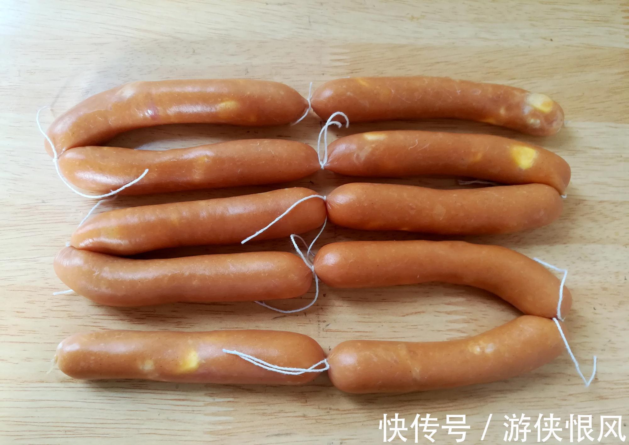 自制香肠并不难,只需1种调味料,一次就成功,孩子超爱吃