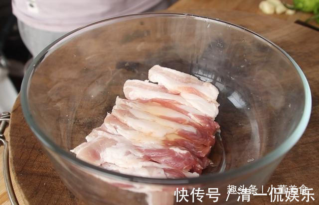 炒肉丝|炒肉丝总是又干又柴掌握好这个小窍门，肉丝滑嫩不粘锅更入味
