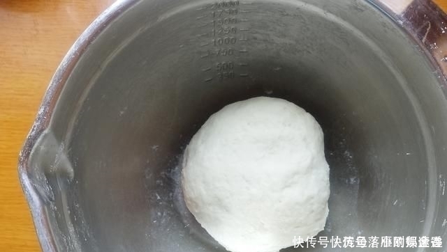 老公做了早餐鸡蛋饼,这么美味的小饼,天天都吃不腻