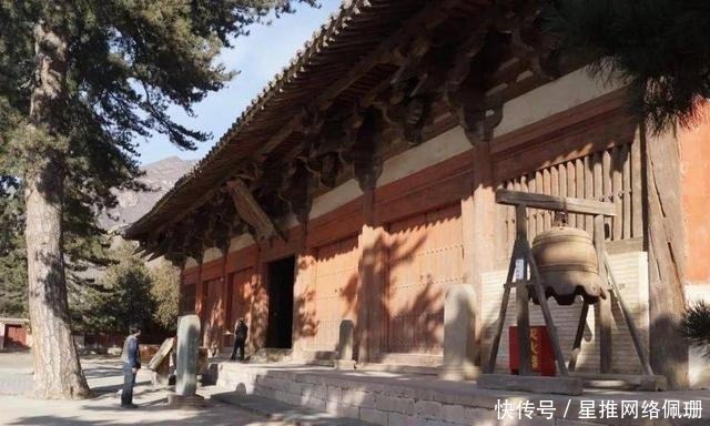 山西又一寺庙走红,因《西厢记》走红,还藏着一座百年古塔