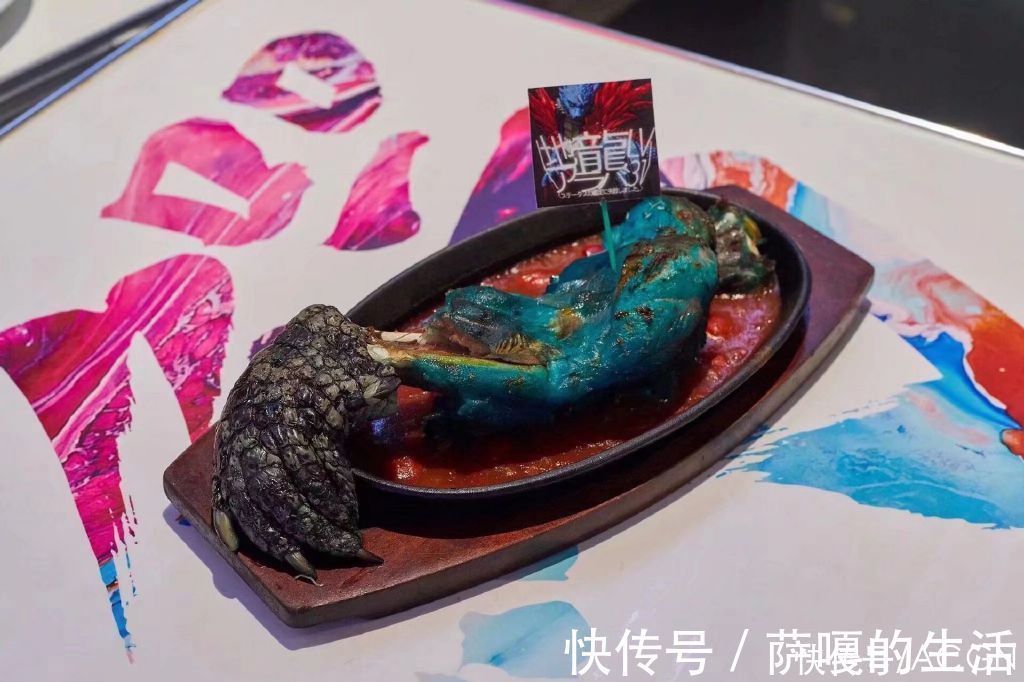 餐厅|转生成蜘蛛推出主题餐厅,这饭菜看着不太能下嘴啊