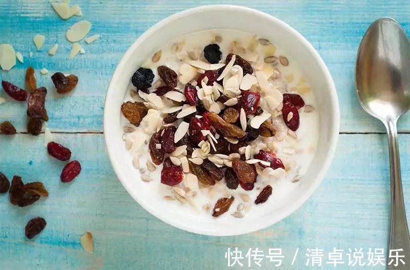 紫葡萄干|秋季干燥,需要补气血,真正补气血的不是红糖红枣,而是他们!