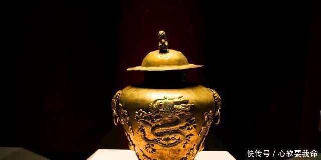 村民|民国老农貌不惊人,却悄然盗掘十余座皇陵,村民闻讯将陪葬墓挖空!