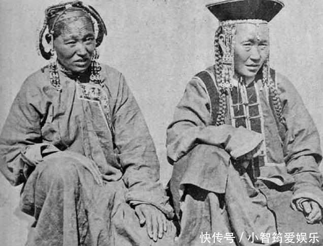 朴素|晚清旧照:满族、汉族、蒙古族服饰的对比,还是汉族服饰朴素好看