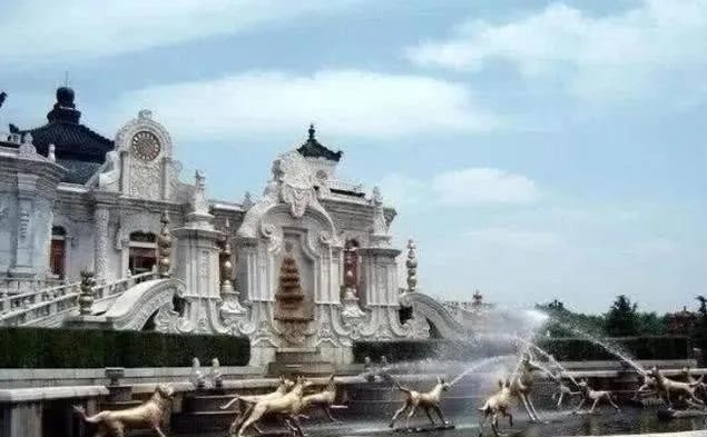 潢川|“圆明园”被毁前照片在英国曝光,网友感叹:这般美景实属可惜