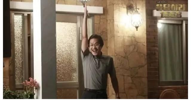 《请回答1988》双门洞爸爸们重聚！相聚《带轮子的家3》