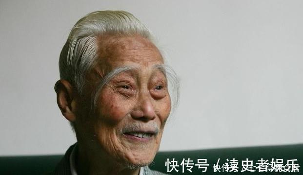 牙齿|当一个人老了,就会有六种表现,如果你没有,恭喜你身体健康长寿