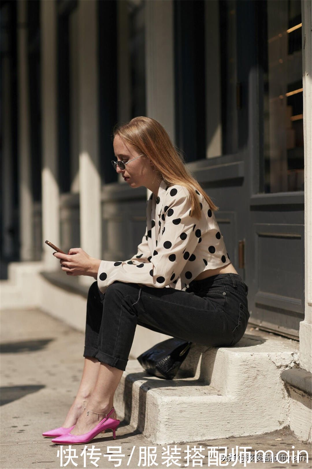 时髦不累脚的猫跟鞋，记住这4个搭配思路，显高又显气质