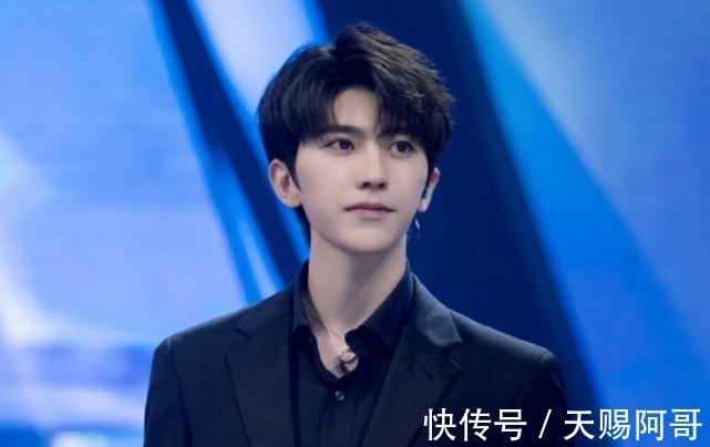 蔡徐坤|接任蔡徐坤《青3》PD人选曝光,被吐槽把普通话练好再来