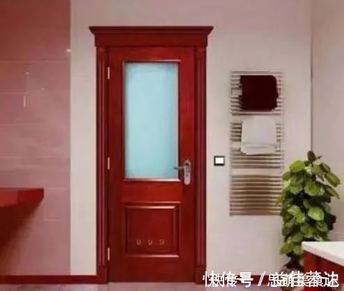 卫生间门|卫生间不用时要不要关上门呢?大多数的人都做错了,难怪越来越脏