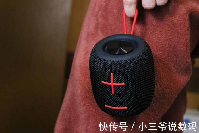 接口|Sanag M11蓝牙音响:迷你便携,释放音乐激情