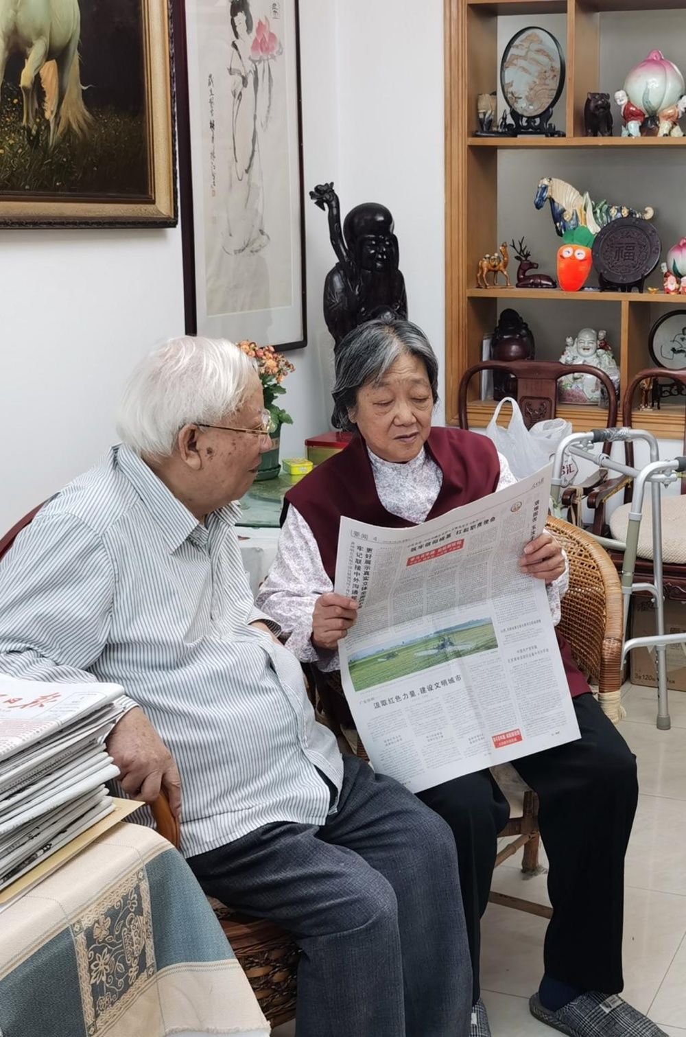 南京大学|邓小平肯定的这篇文章曾引发全国大讨论，张国立讲述｜红色印记第81集