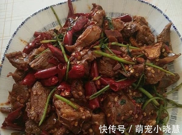 猪肉|猪身上这块肉最香,一头猪才有1斤,给钱我都不卖!
