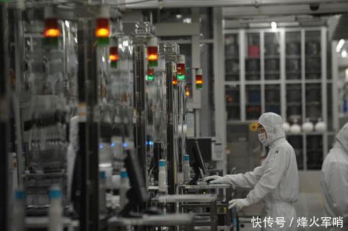 华为|日本率先引领去美化，半导体巨头突然宣布，隐忍30年终于一雪前耻