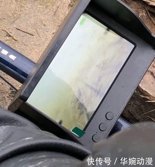钓具|男子湘江“可视化锚鱼”，几十斤大鱼接连上岸，网友能钓光湘江鱼