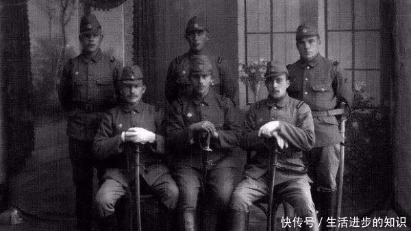 遇上|他们是一支俄国军队,却甘愿为日军卖命,遇上苏联红军下场很惨