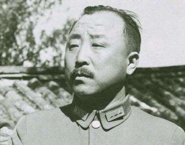 逃到|淮海战役国军总司令战败后,逃到此国当个职员,身份曝光吓坏上司