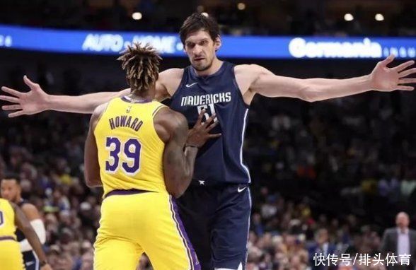 2米21巨兽陪娇妻度假 身高差70厘米 Nba罕见夫妻 晒夸张合影 全网搜