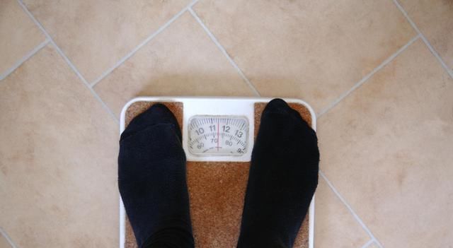 结节|查出甲状腺结节,4种蔬菜能少则少,呵护甲状腺,结节或慢慢消散