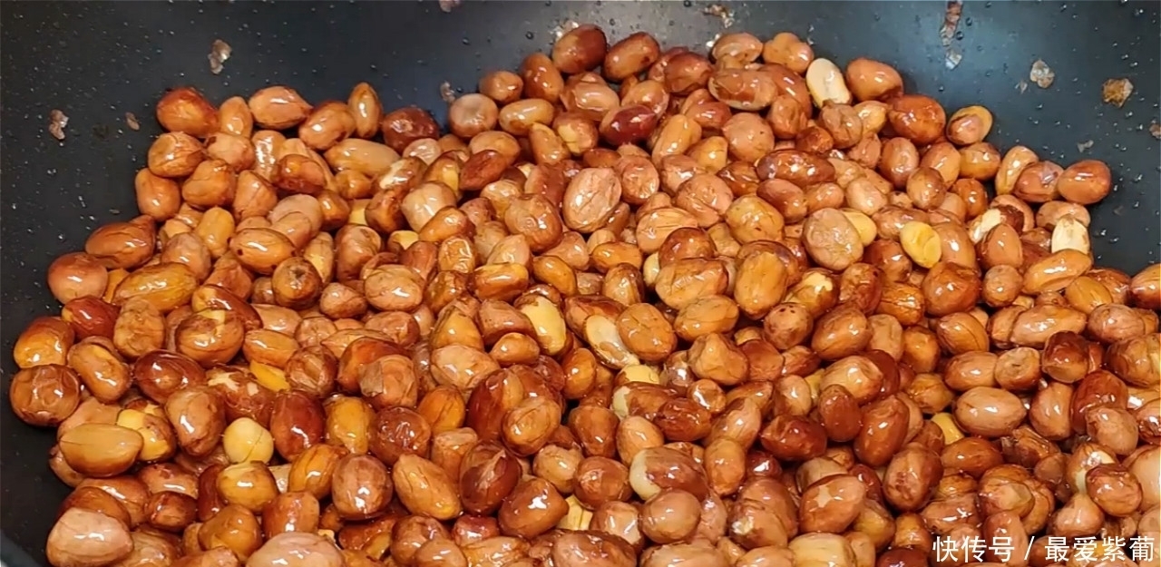 花生米|花生米酥脆的做法,千万不要油炸,试试这样做,放一个月还酥脆