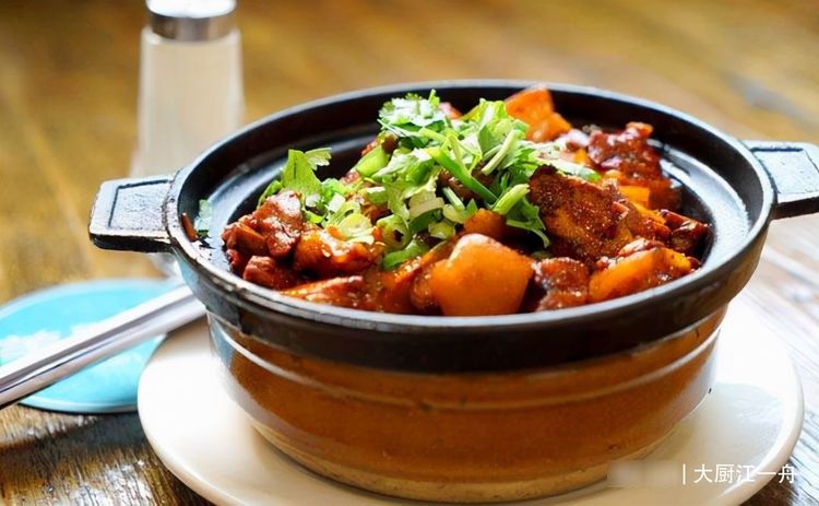 天冷后要多吃土豆,分享土豆的8种做法,煎炒拌炸样样有,真解馋