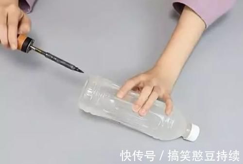 塑料瓶|厕所臭死人，一个简单方法，厕所一辈子不会有异味，真是太实用了