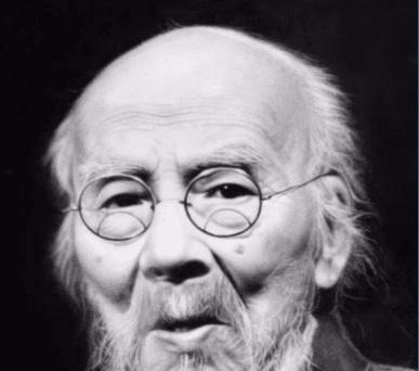 这段话&他的画从一元暴涨到九亿元, 没有一根线表达水, 却能让人看到江河!