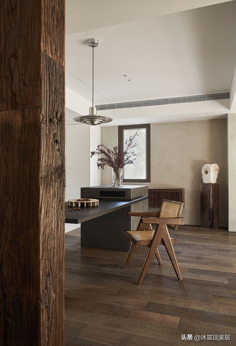 侘寂风|初看，他家真是“家徒四壁”，细品，真的是很有味道，越看越喜欢