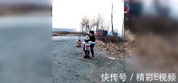 二胎|自从生了二胎之后,相差10岁的哥哥回家都是这样,网友:羡慕!