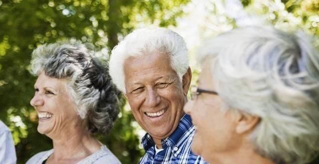 共性|寿命长的人,往往会有“1深,1小,2大”的共性,符合的人别骄傲