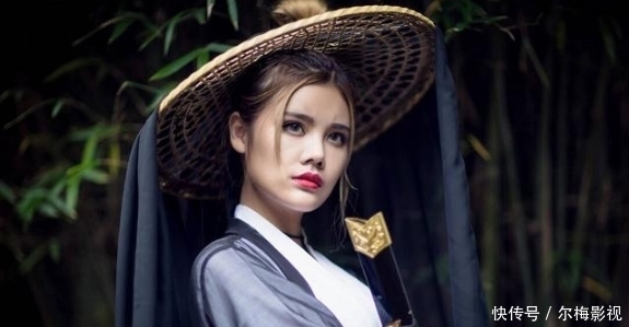  天下|《剑来》：左右去蛮荒天下和萧愻分生死，谁生谁死？