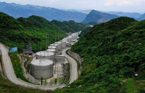 四川这个县,位置很特别,从地图上看,完全处于贵州内部