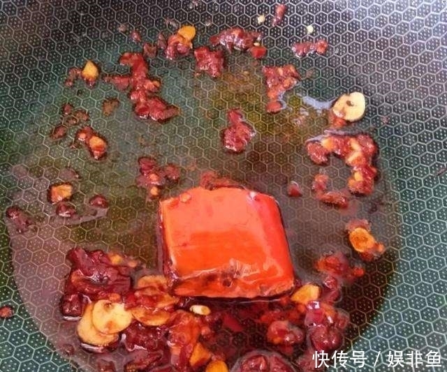 饭店|此刻只想吃麻辣香锅,自制自学的绝对不比你在饭店吃的差!