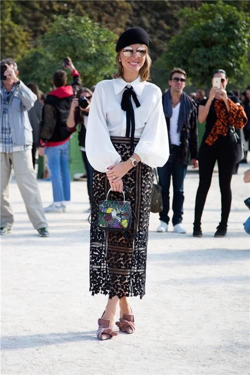 今年不流行穿卫衣了，这才是现在正确的打开方式，时髦又新潮