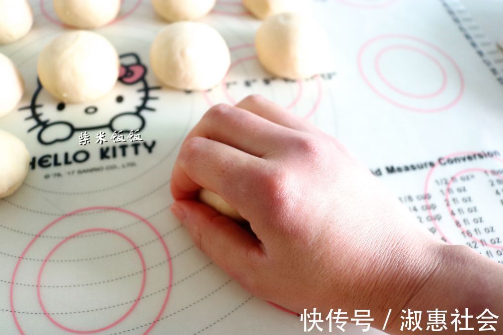 阳极模具|面包不用买,照这个方子做很简单!香香软软,比买的还好吃