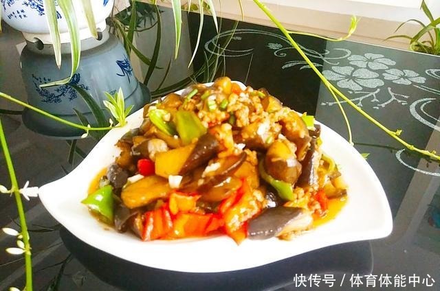 肉末鱼香茄子家常做法,不蒸不油炸,嫩滑鲜香下饭,比饭店的好吃