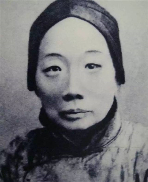 同时代@鲁迅生母一手培育周氏三杰,为何鲁迅病逝后她说“死得不算冤”