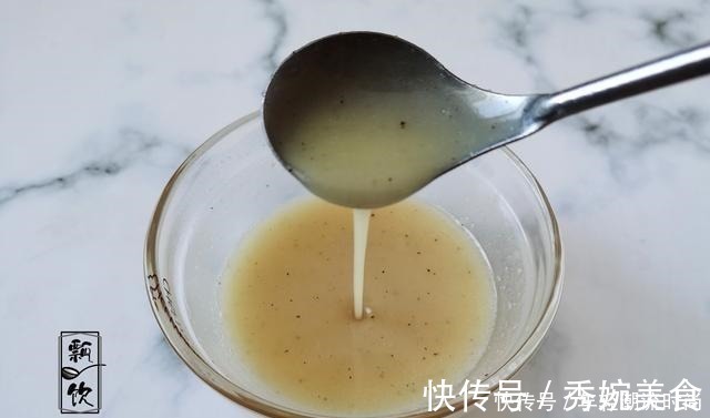 做烧饼别用水,这做法,皮酥里软,喷香,空口能吃撑,比面包都香