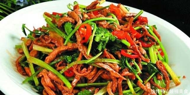 超美味诱人的几道家常菜,荤素搭配,营养美味,一家人吃的很满足