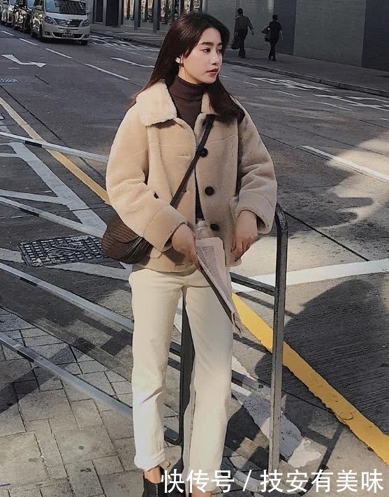 气质|还在选择烂大街的大衣吗?今年流行这2款气质外套,时尚又减龄