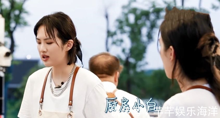 李浩菲|《中餐厅5》下期未播先火，4位老成员返场，网友有盼头了