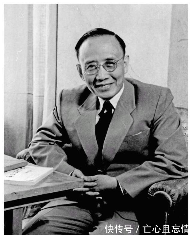 西方人!中国古代根本就没有奴隶社会,不要照搬西方人的观点了