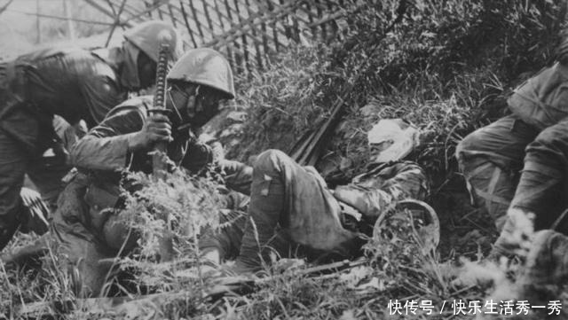 丢盔弃甲|抗日战争淞沪会战,国军主力丢盔弃甲,日军为何却不敢纵兵追击