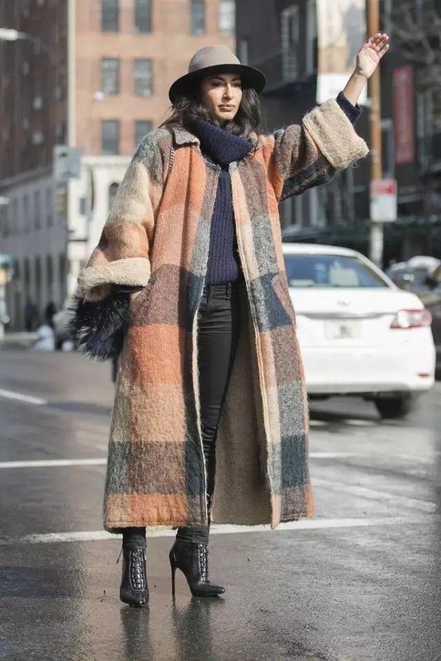 穿搭 小高领+卫衣、小高领+大衣,这件内搭帮你解决所有的穿搭困扰!