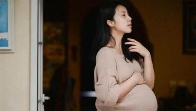 孕期|怀孕6个月孕肚却变小了孕妈赶紧去医院,医生的话却让她脸红