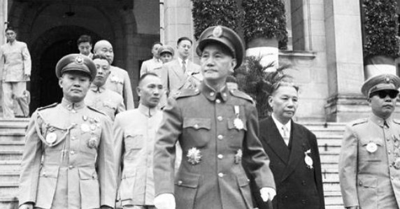 世界闻名|清末一尼姑还俗,嫁给大22岁丈夫,生下一儿子成世界闻名的总统